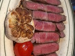 -MONICH牛排融合餐厅(和义大道购物中心店)