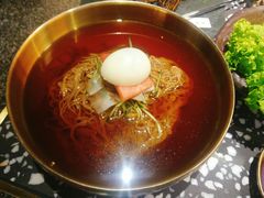 -黑牛の場烤肉(摩天活力城店)