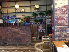 -陆记牛庄·碳锅龙虾烧烤(爱上花园店)