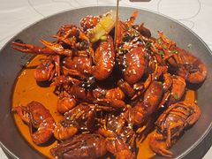 -巴厘龙虾·榜首油焖大虾(洞庭·艺术洋房店)