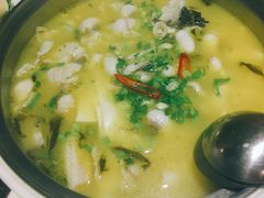 -严厨老坛酸菜鱼(吴江万宝店)