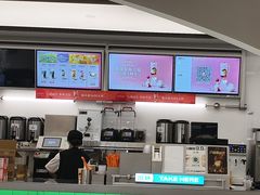 -沪上阿姨·臻选茶饮(上海环球港店)