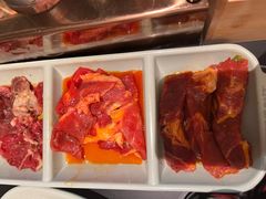 -梨花甄选自助烤肉(小寨原力场店)