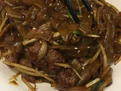 -新大咀港式茶餐厅(宝山万达店)