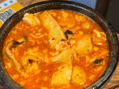 -明洞阿姨·韩式酱蟹烤肉·创意料理(三元桥店)