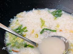 -海大大蒸汽海鲜餐厅·粤菜·特色小炒(欢乐颂店)