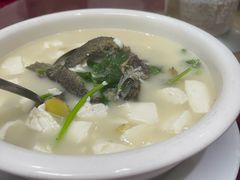 杂鱼豆腐汤-雄仔农家菜馆·特色葱油鸡(六祖店)