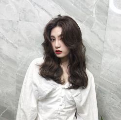 -AYO SALON