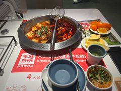 -左庭右院鲜牛肉火锅(金山万达店)
