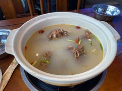 -亿诣蝎府炸酱面羊蝎子火锅(酷车小镇店)