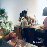 青浦吾悦新开的鲜花咖啡店