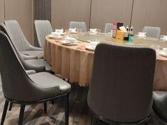 -202特色排档(洪文店)