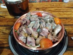 -阿婆情腊排骨火锅(金虹路店)