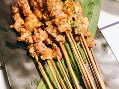炭烧猪颈肉串-辉记炭烧海鲜大排档·老字号(福田店)
