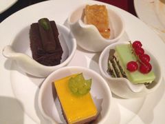 iphone_upload_pic-西安皇冠假日酒店·朱雀咖啡厅
