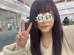 -镁连社·美联社