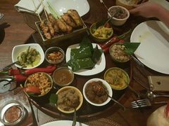 android_upload_pic-DiAtas by Art Cafe Bumbu Bali