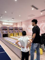 -Qmiss家庭娱乐中心(恒隆广场店)