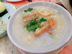 荔湾艇仔粥-点都德(盘福楼店)