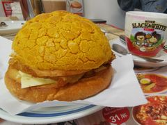 菠蘿包-華人 華星冰室(氹仔 店)