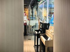 -柏斯音乐艺术中心·钢琴·吉他(上音店)