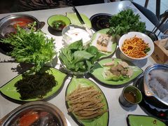 -一叶一世界·素食餐厅(锦华万达店)