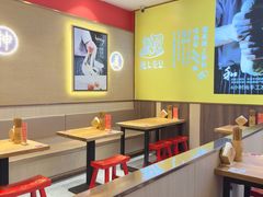 -陇上秦轩西安biangbiang面(朝龙汇店)