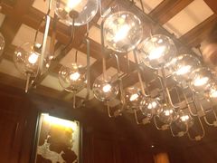 -恰餐厅及酒吧 CHAR Bar & Grill (北京丽都皇冠假日店)