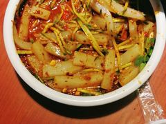 -川人百味·水煮活鱼(赛罕万达店)