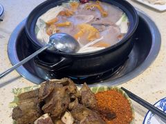 -九寨特色牦牛肉汤锅 羊肉汤锅