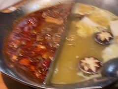 -湊湊火锅·茶憩(杭州湖滨银泰in77店)