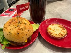 -必胜客(威高广场店)