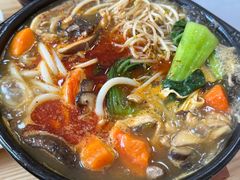 -傣家妹子过桥米线(一号店)