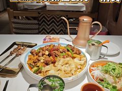 -谷丽麦馕新疆菜·清真(步步高梅溪新天地店)