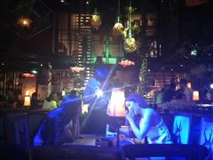 -胡桃里乐队酒馆(鎏嘉码头店)