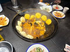 -缘福乡村铁锅炖民宿(八达岭店)