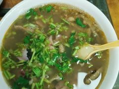 -春雨羊汤店(广开四马路总店)