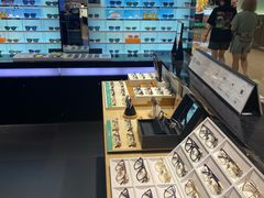 -LOHO眼镜(九亭金地广场店)