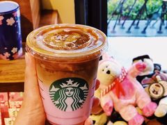 -星巴克(迪士尼小镇店)