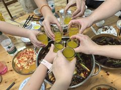-一品红烧鸭特色川菜(三岔湖店)