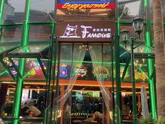-Famous肥猫墨西哥音乐餐吧(五棵松华熙LIVE店)