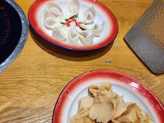 -郭婆婆疯子鸡·土货江湖菜馆