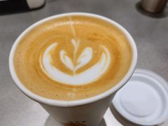 热拿铁-Seesaw Coffee(西岸凤巢店)