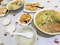 -老前童小吃(北明程路店)