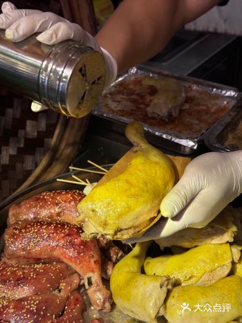 蔡真真 | 平价又好吃的鸡腿店