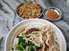 -再回首鸡肉米线(人民路一店)
