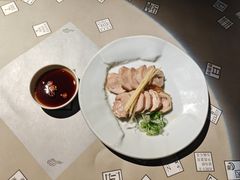 -穹六人间 people 6(岳阳路店)