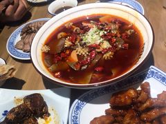 毛血旺-十六中酱肉·烧烤·京菜小馆(五方桥旗舰店)