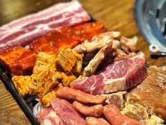 猪肉冠军组合-·缸桶屋·韩式牛肋条自助烤肉(西湖D11店)