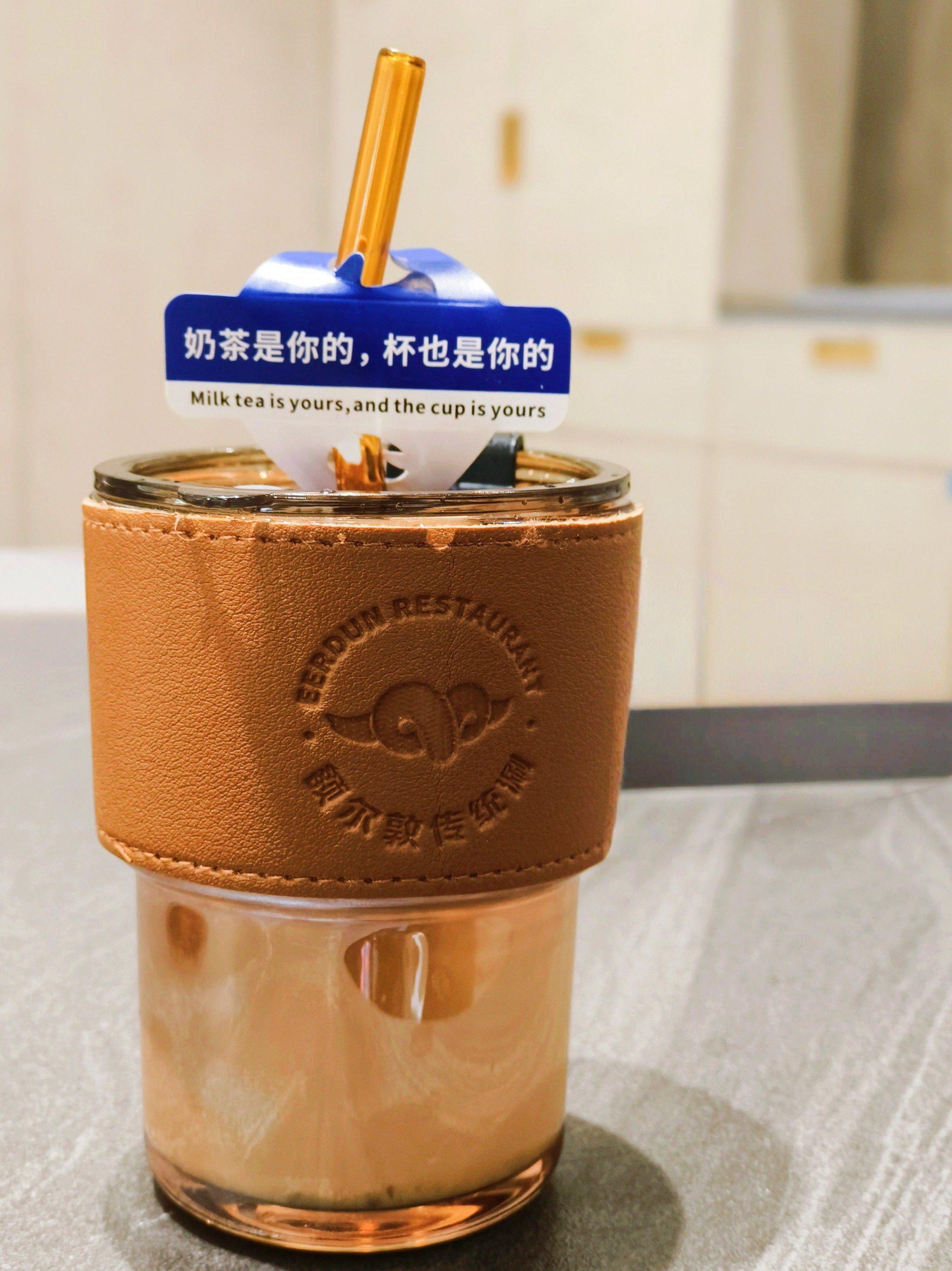 去因为排队的事情不太愉快,但是因为第一次去售罄的原因,没拿到奶茶杯